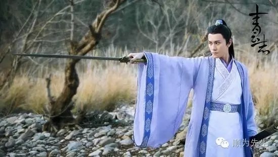 饰演曾书书的秦俊杰星途如何 饰演曾书书的秦俊杰星途如何