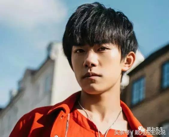 舞蹈出众的中国少年偶像易烊千玺