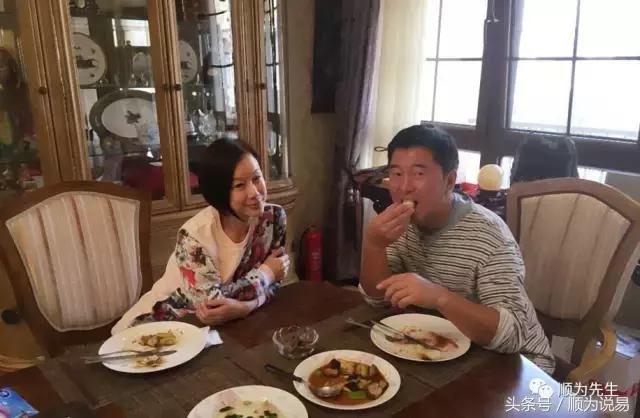 满文军与妻子李俐离婚 满文军与妻子李俐离婚