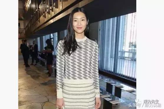 国际超模刘雯的星途和婚姻如何 国际超模刘雯的星途和婚姻如何