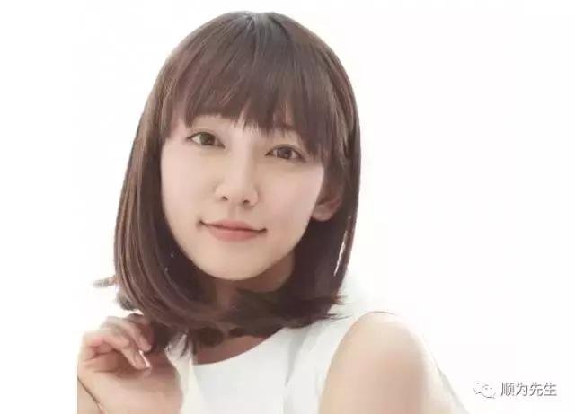 日本今年爆红第一的女演员吉冈里帆 日本今年爆红第一的女演员吉冈里帆