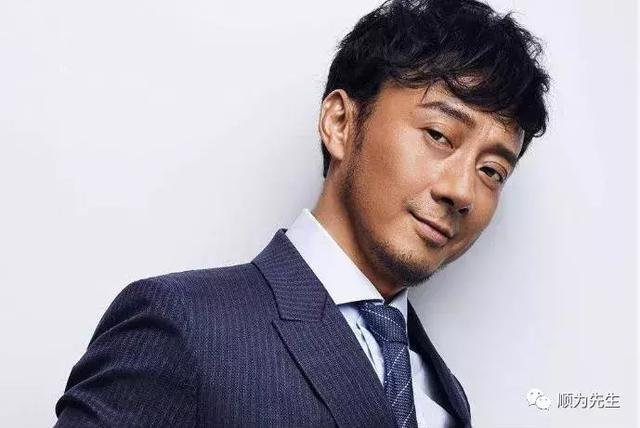 演员赵立新就不当言论道歉 演员赵立新就不当言论道歉